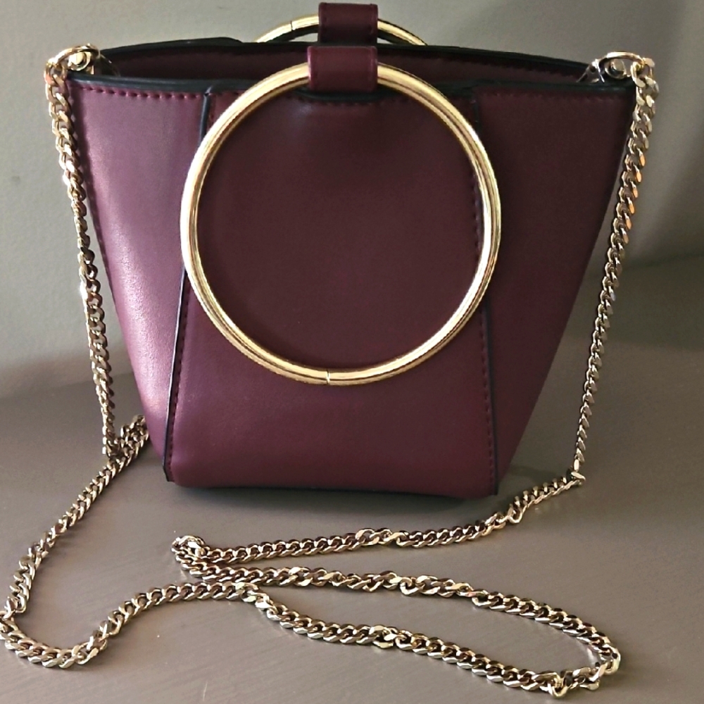 COLAB MAROON SMALL FAUX LEATHER CROSSBODY BAG